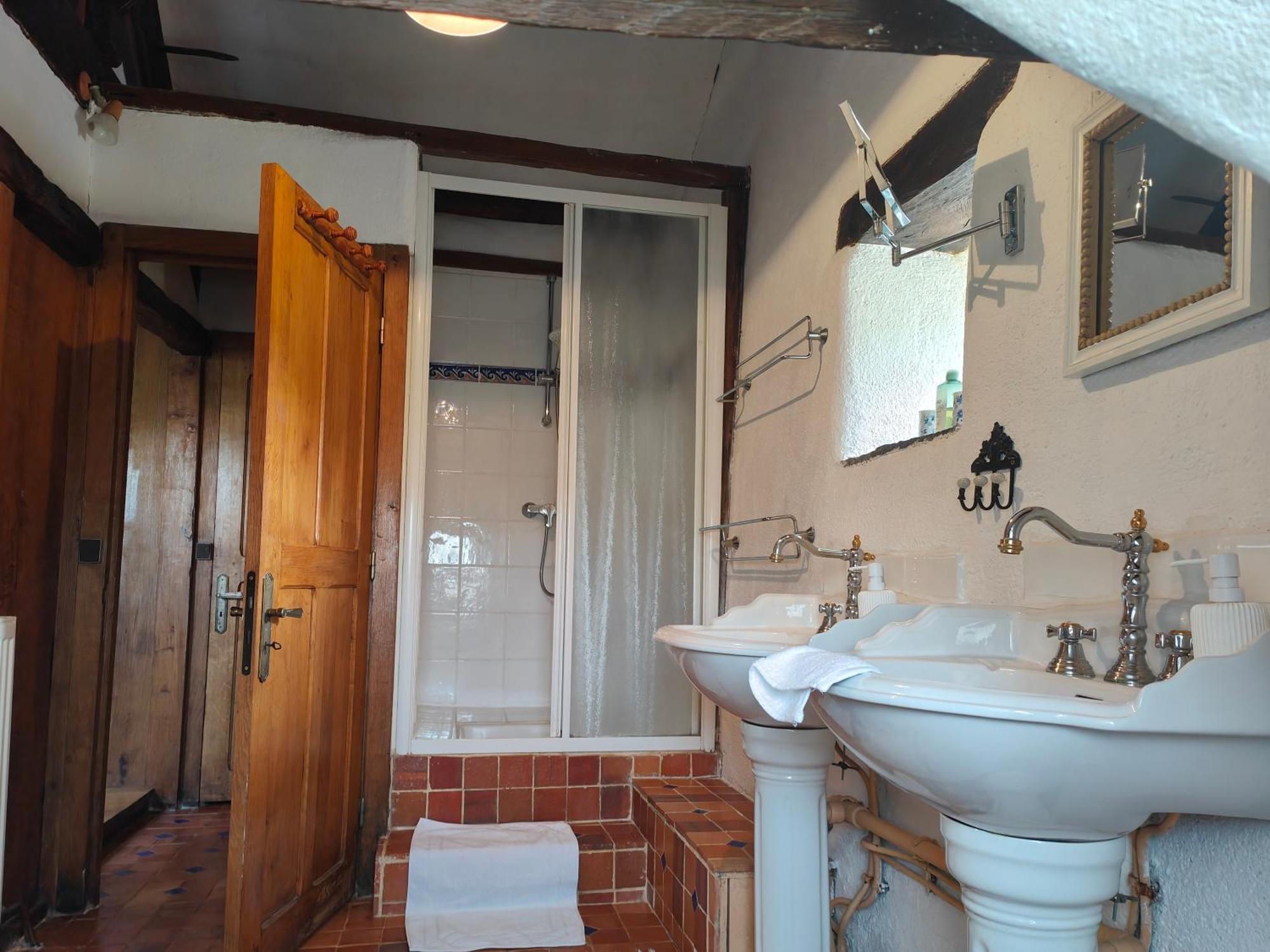 Chambre D'Hotes Saint Jacob Relais De Chasse Du XVIII Siecle Les Fougerêts Екстериор снимка
